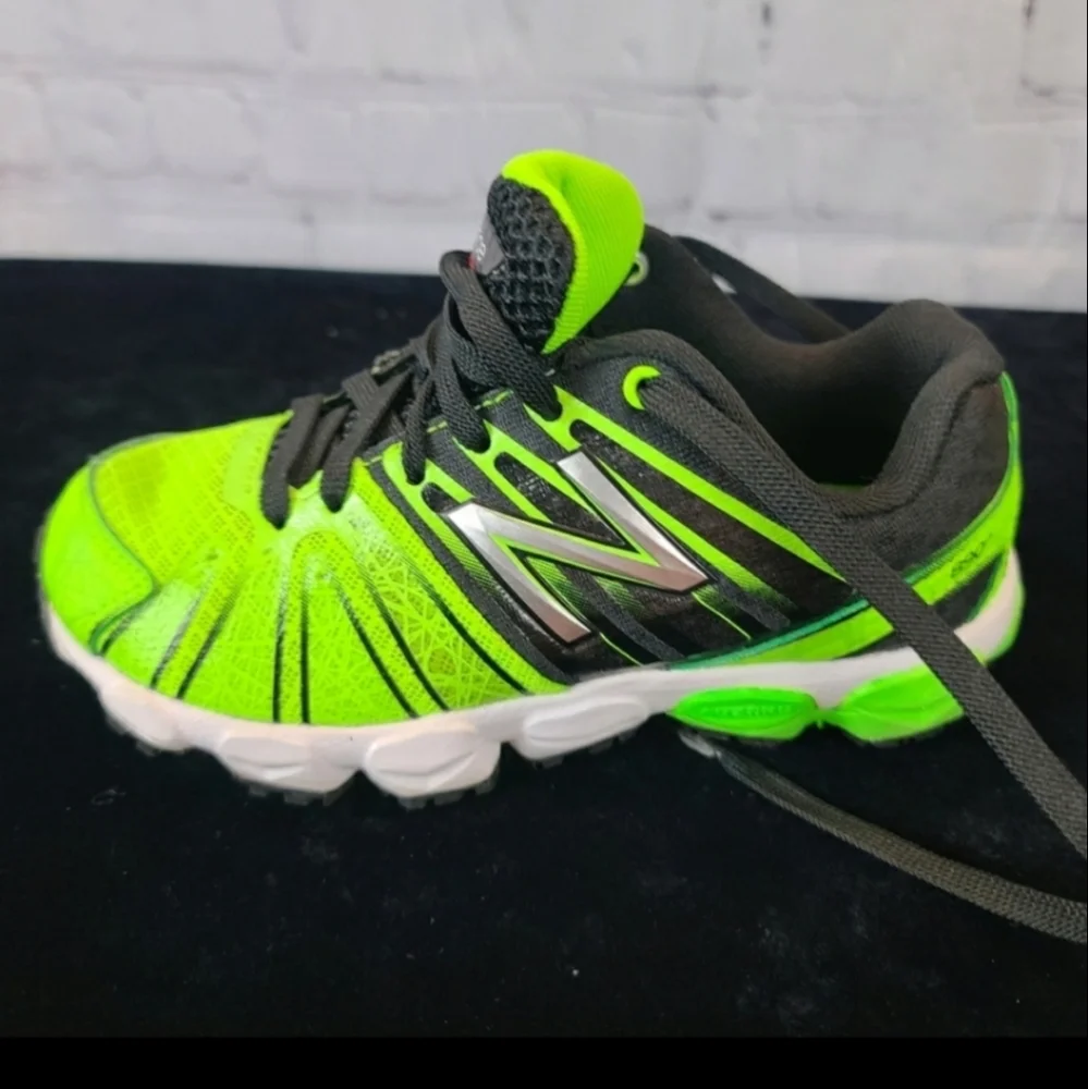 New Balance Kids 890s Black & Neon Green S…